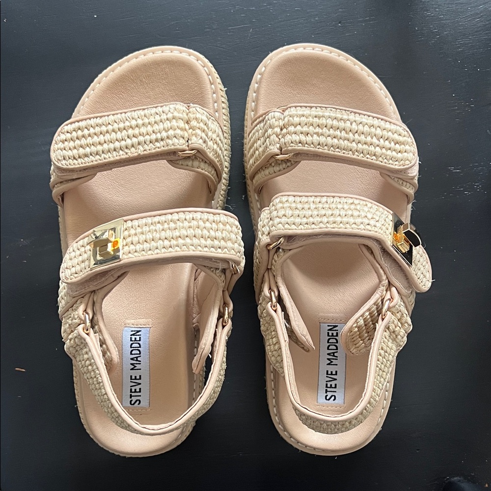 Steve Madden Kids Sandals - Tan